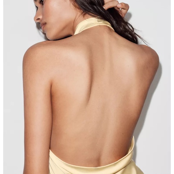 Zara Satin - High-Neck Cream Halter top - Picture 2 of 5